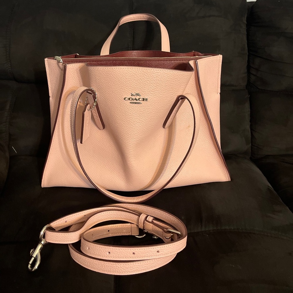 Handbags - Picture 2 of 2